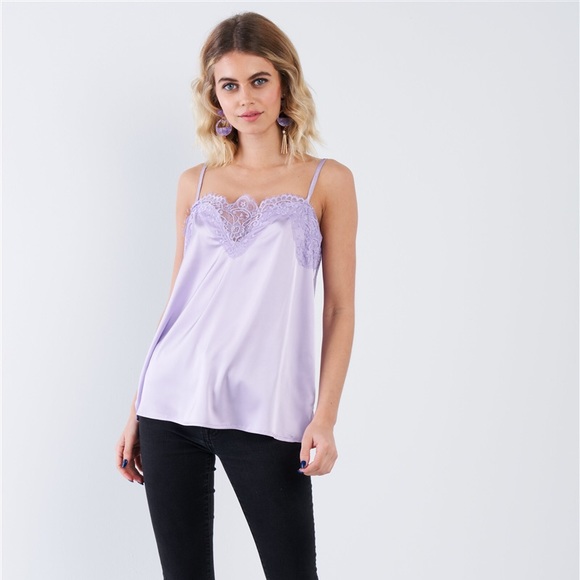 💜 Lavender Satin Lace V-Neck Adjustable Cami Top - Picture 3 of 4